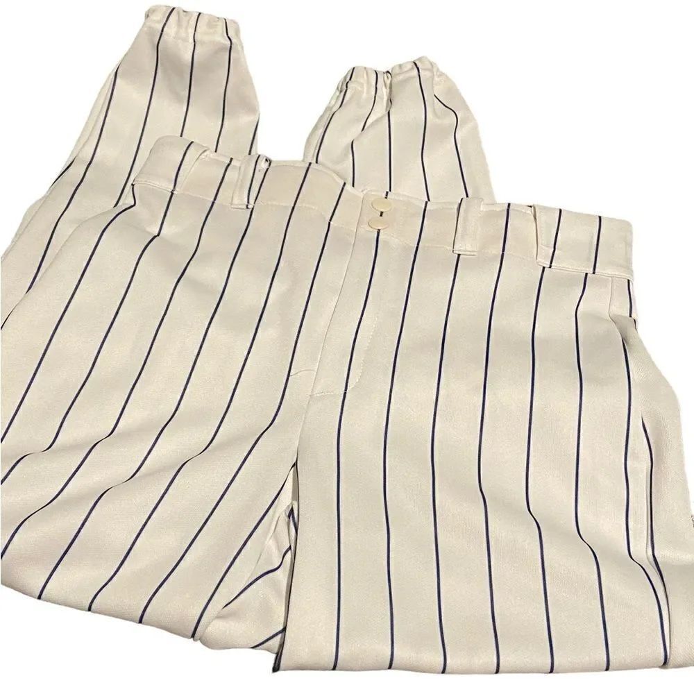 Russell size youth large pin striped excellent condition